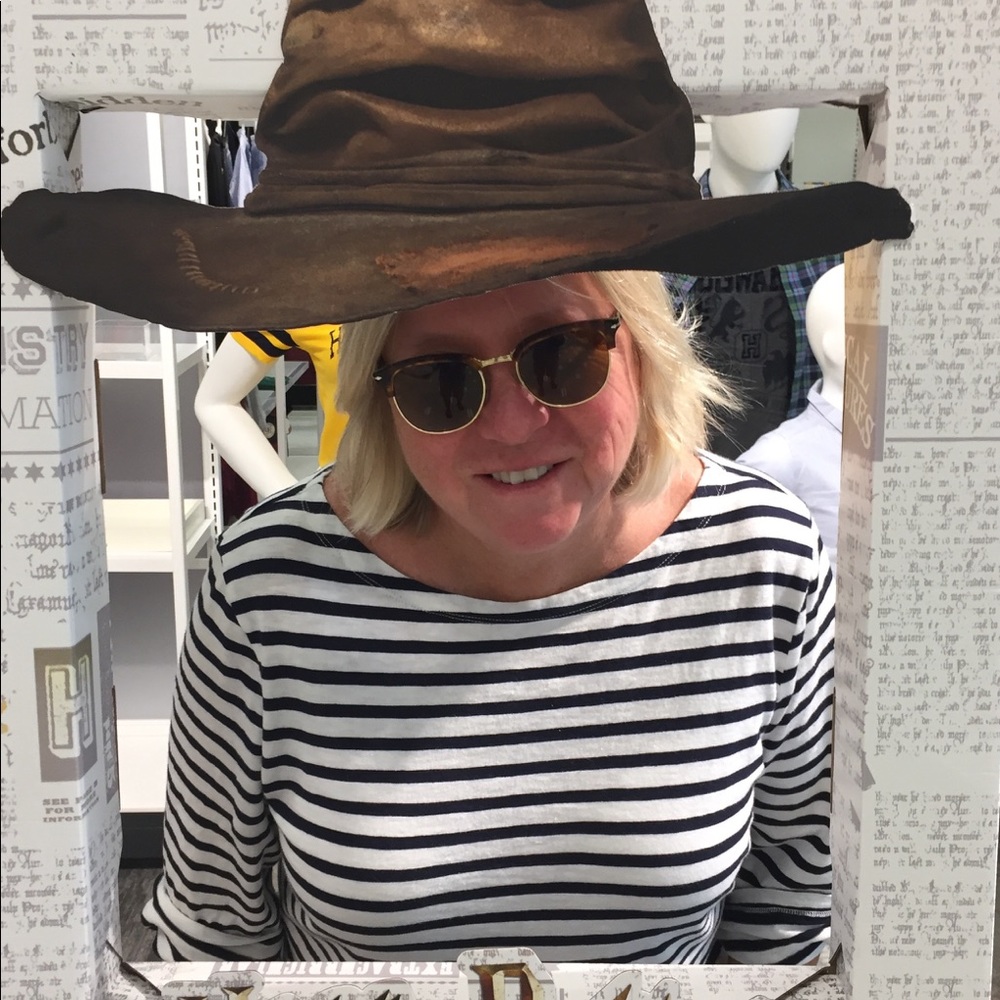 Meet your Posher, Charlene